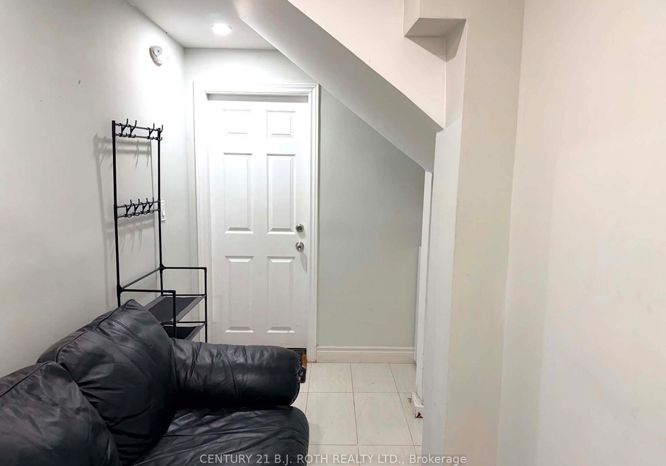 10-sanford-street-brampton-ontario-w13415862