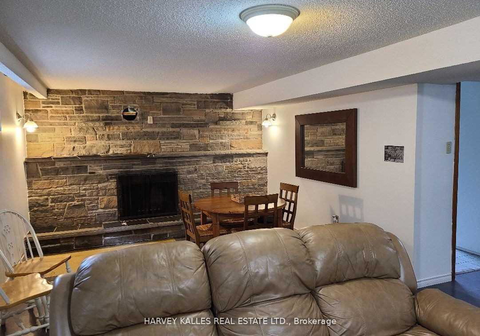 2379-hensall-street-mississauga-ontario-w13415898