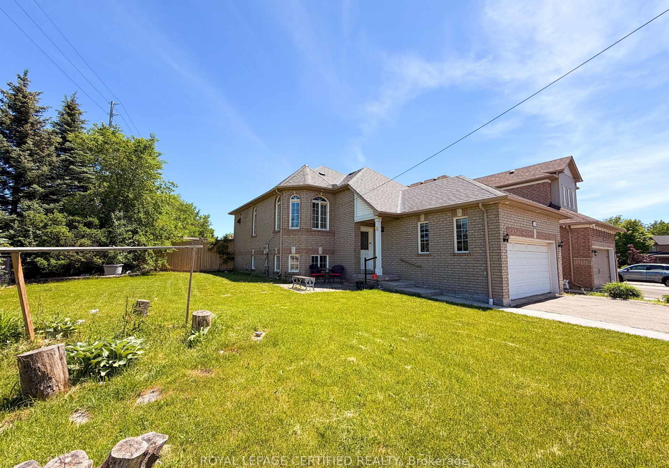 7349-zinnia-place-mississauga-ontario-w13416110