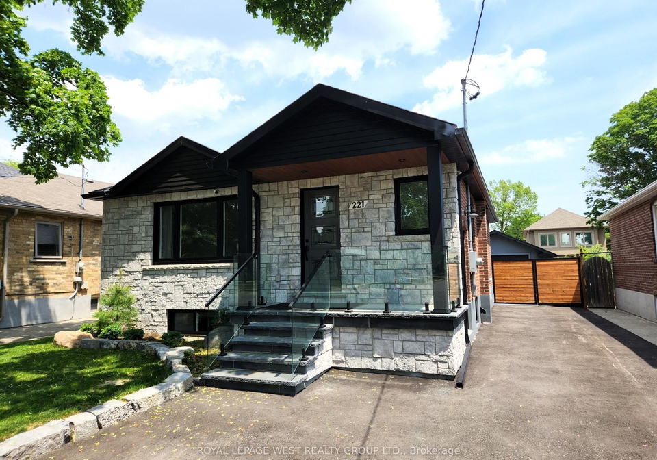 221-thirtieth-street-etobicoke-ontario-w13416126