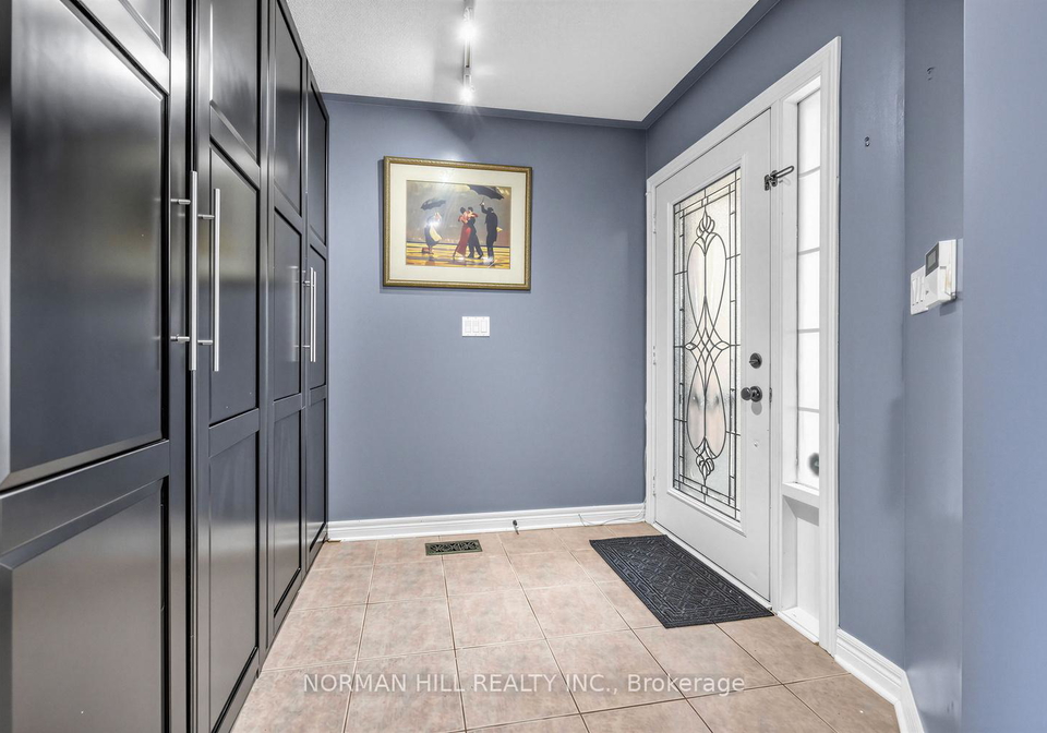 93-humbershed-crescent-caledon-ontario-w13416208