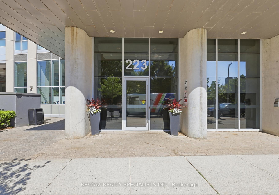223-webb-drive-mississauga-ontario-w13416346