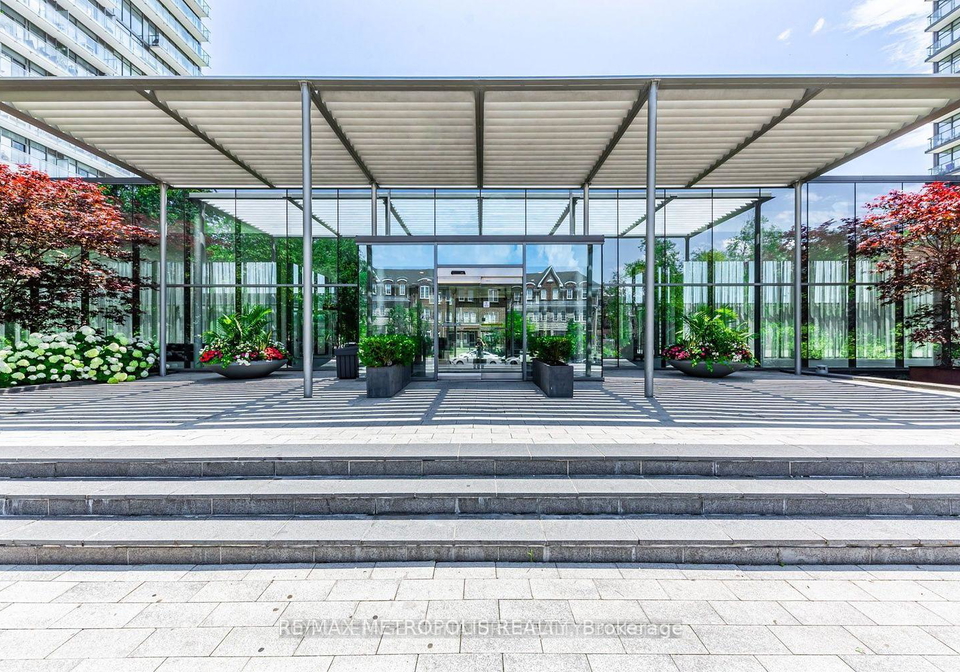 103-the-queensway-avenue-toronto-ontario-w13416892