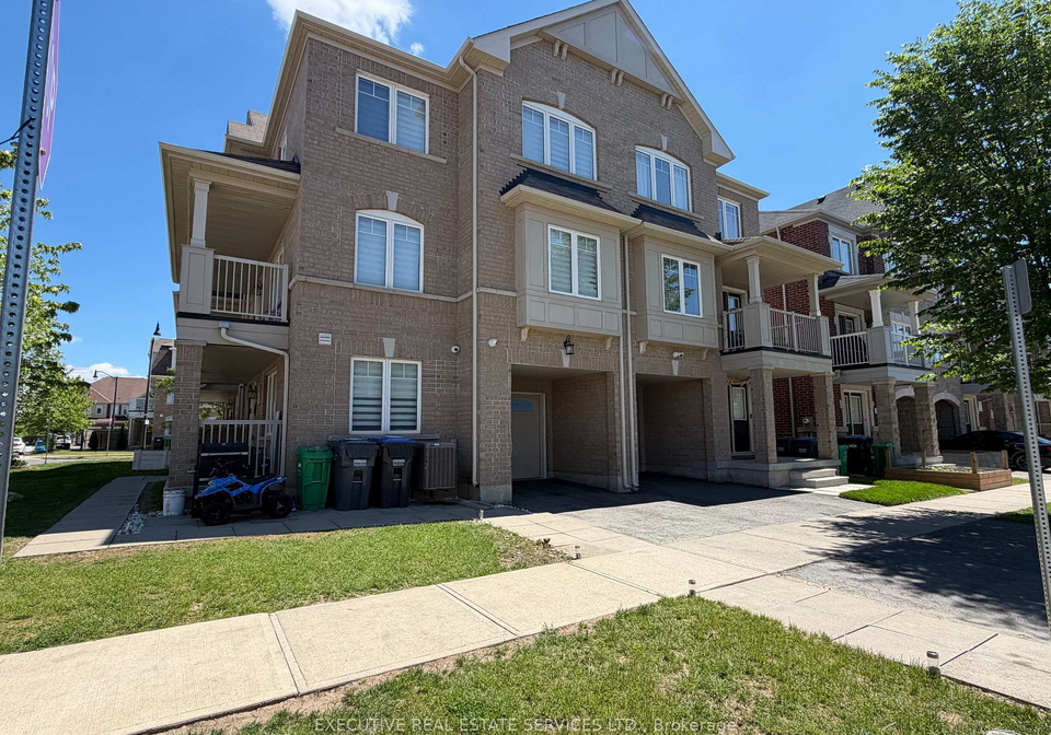 13-golden-springs-drive-brampton-ontario-w13416952