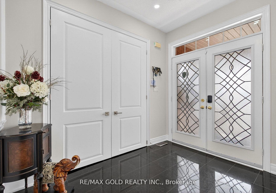 17-maisonneuve-boulevard-brampton-ontario-w13417080