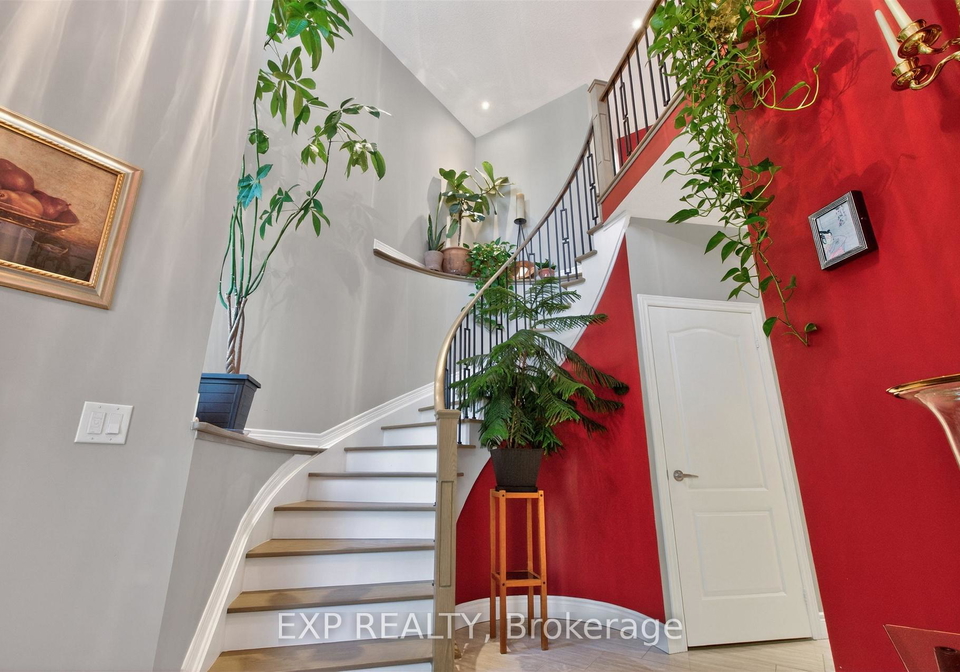82-castelli-court-caledon-ontario-w13417118
