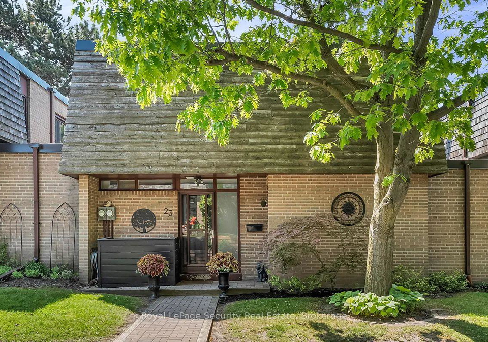 23-raintree-path-etobicoke-ontario-w13417140