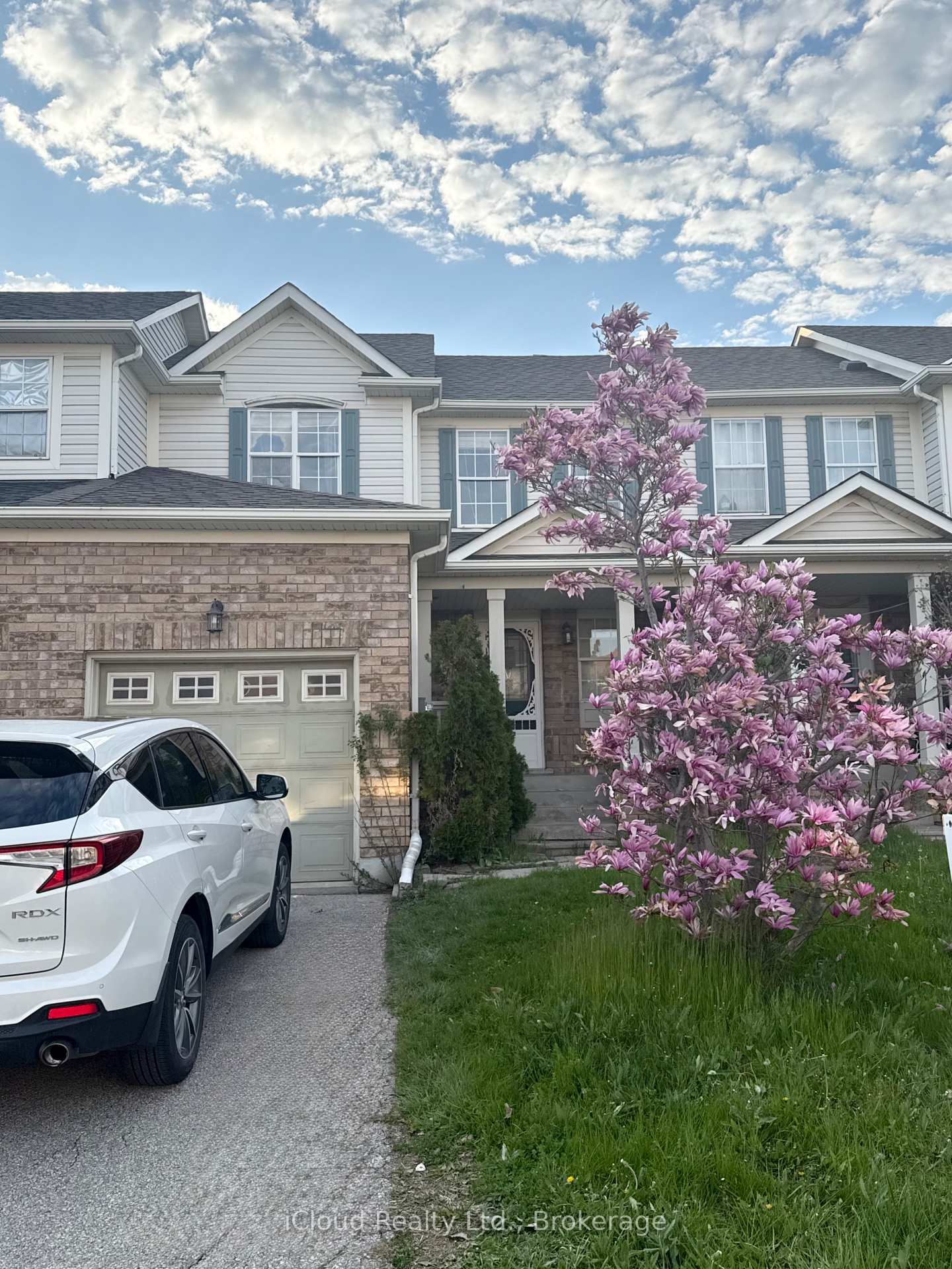 1645-beard-drive-milton-ontario-w13417214