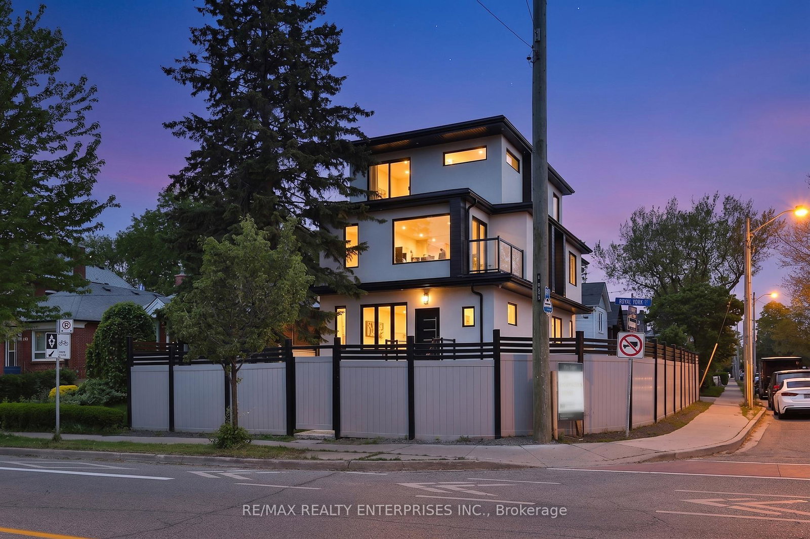 172-royal-york-road-etobicoke-ontario-w13417244