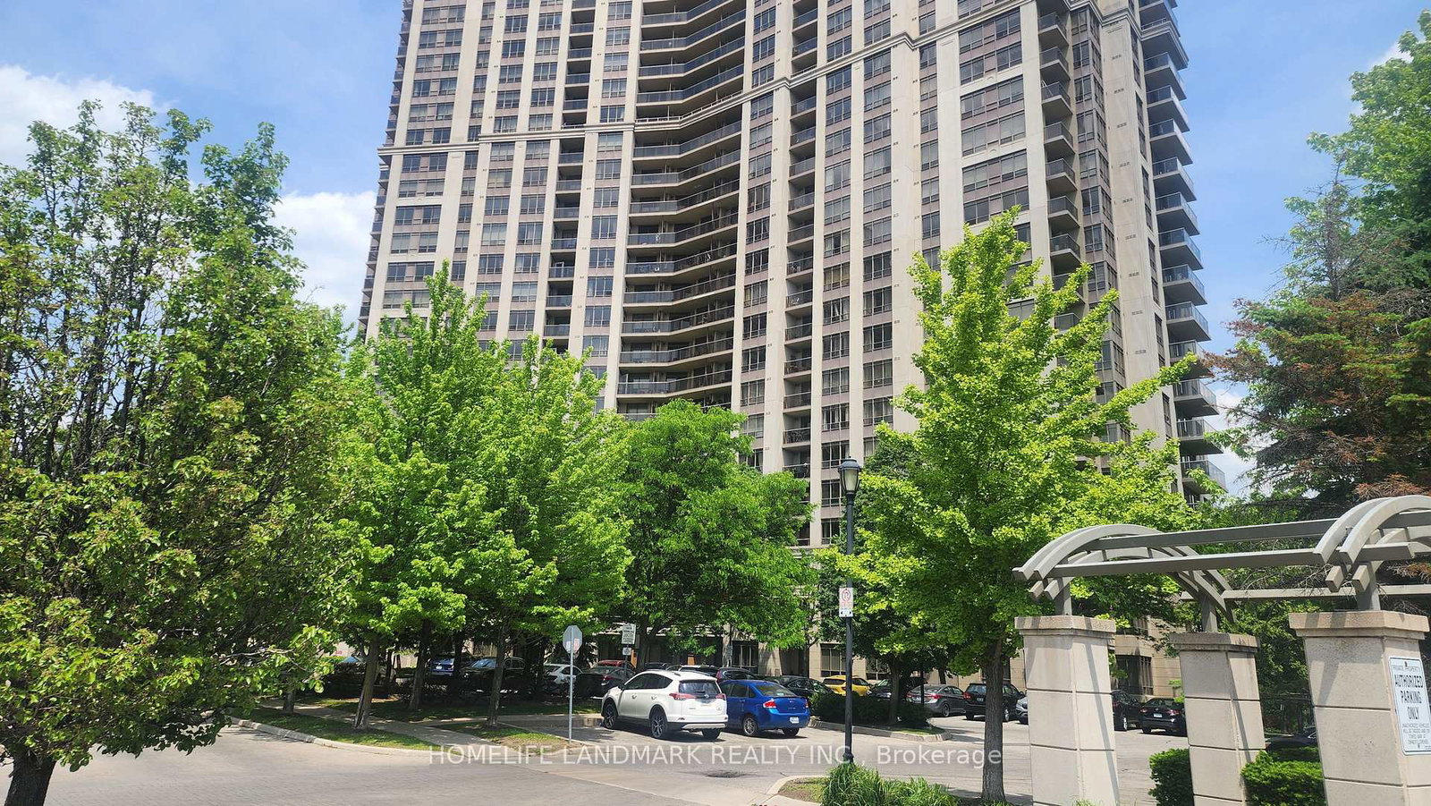 700-humberwood-boulevard-etobicoke-ontario-w13417392