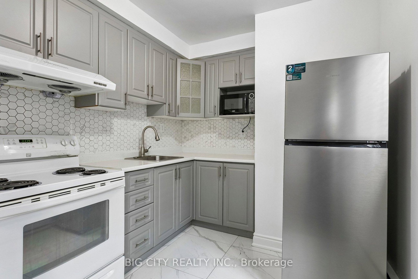2656-islington-avenue-etobicoke-ontario-w13417442