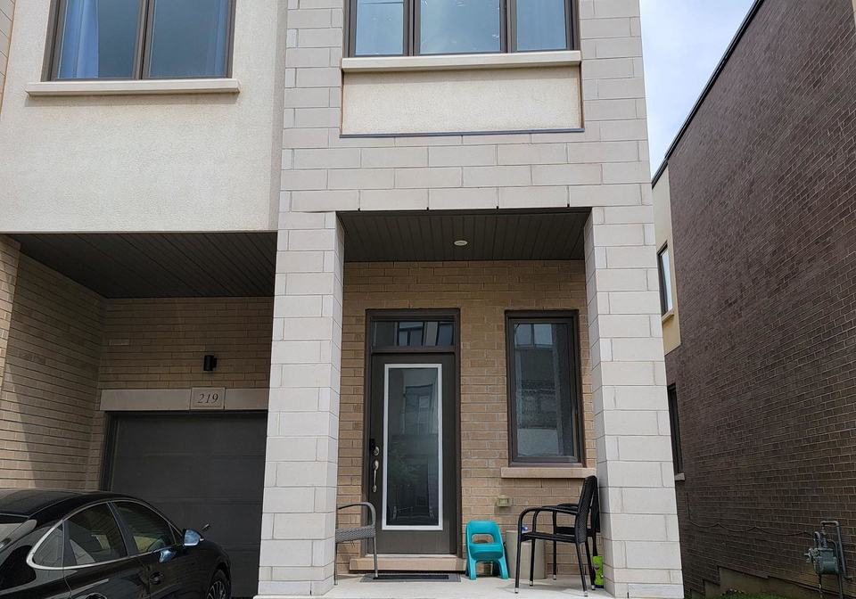 219-fowley-drive-oakville-ontario-w13417446