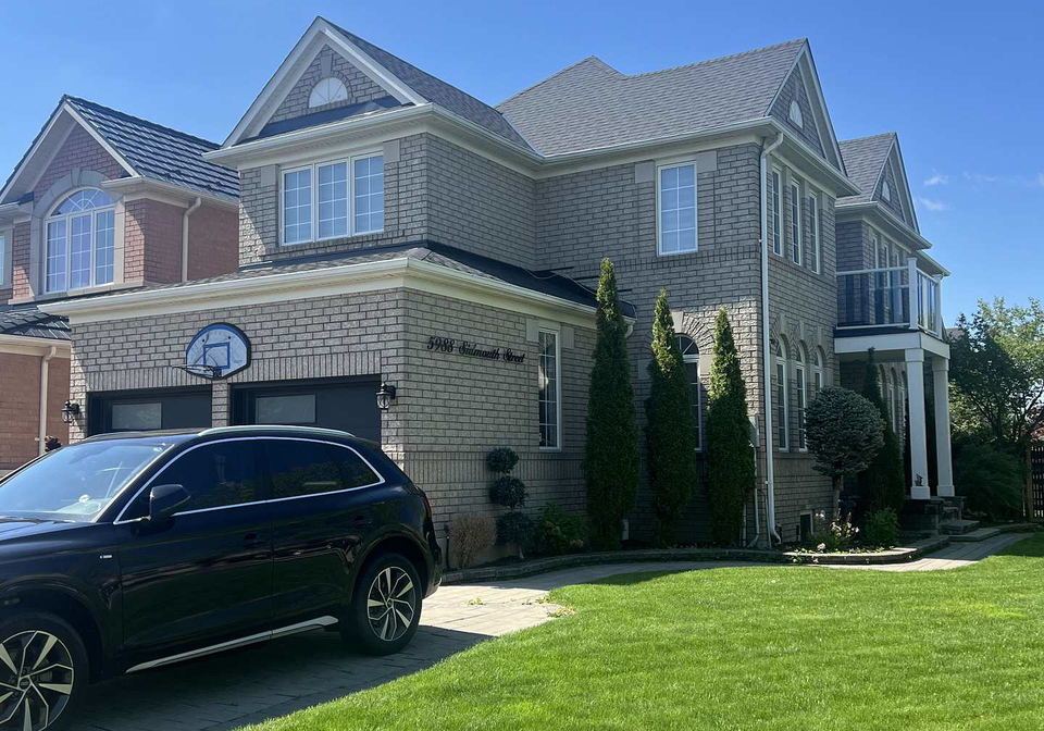 5988-sidmouth-street-mississauga-ontario-w13417448