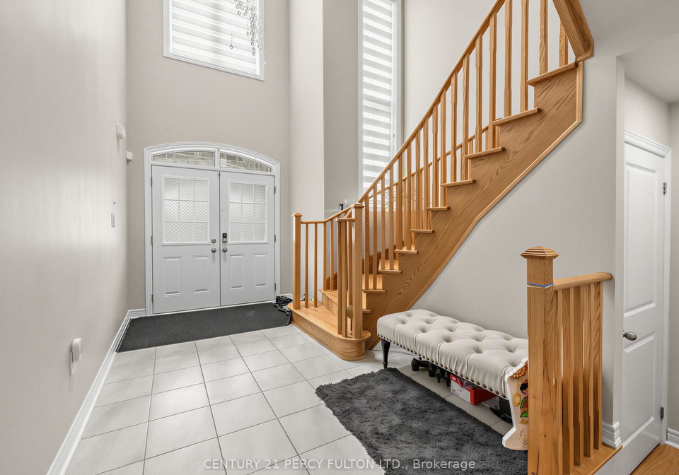 54-farringdon-crescent-brampton-ontario-w13417684