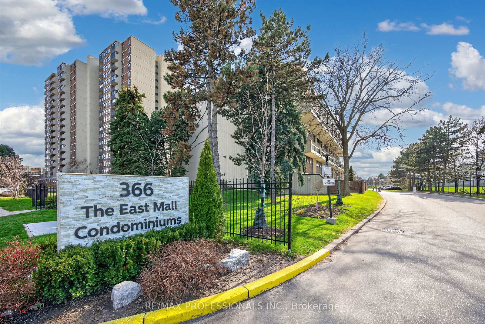366-the-east-mall-etobicoke-ontario-w13417758