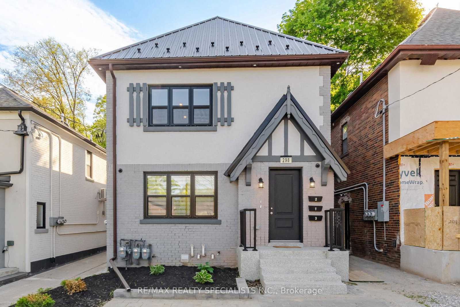 298-south-kingsway-toronto-ontario-w13417774