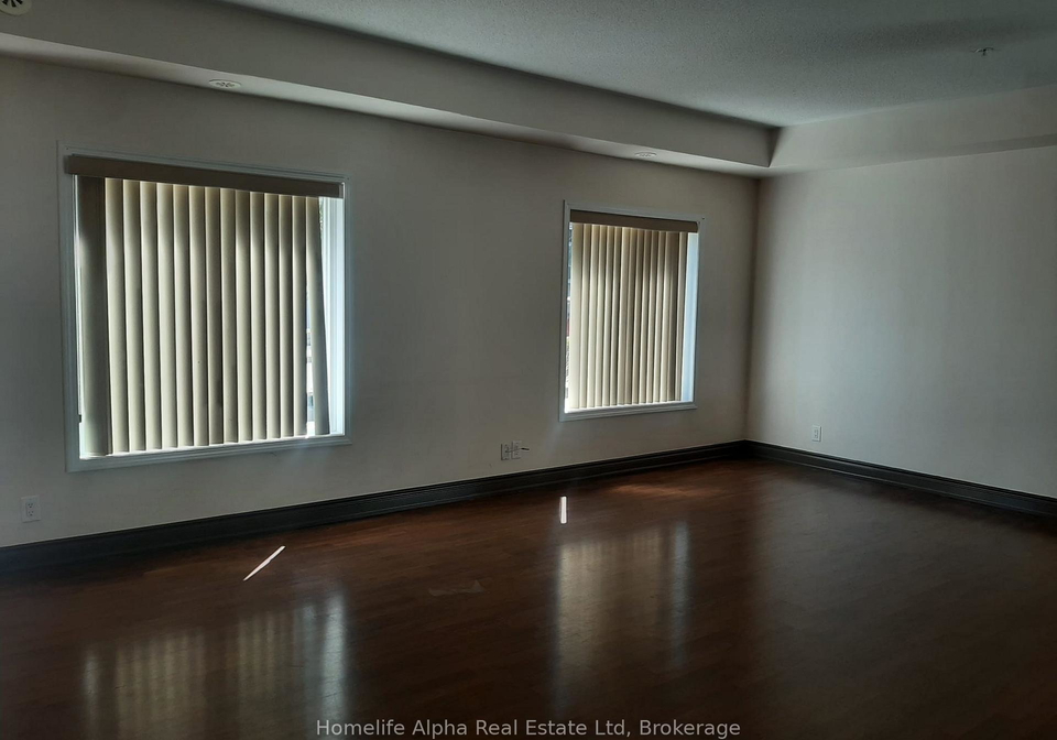 35-richgrove-drive-w-etobicoke-ontario-w13417886