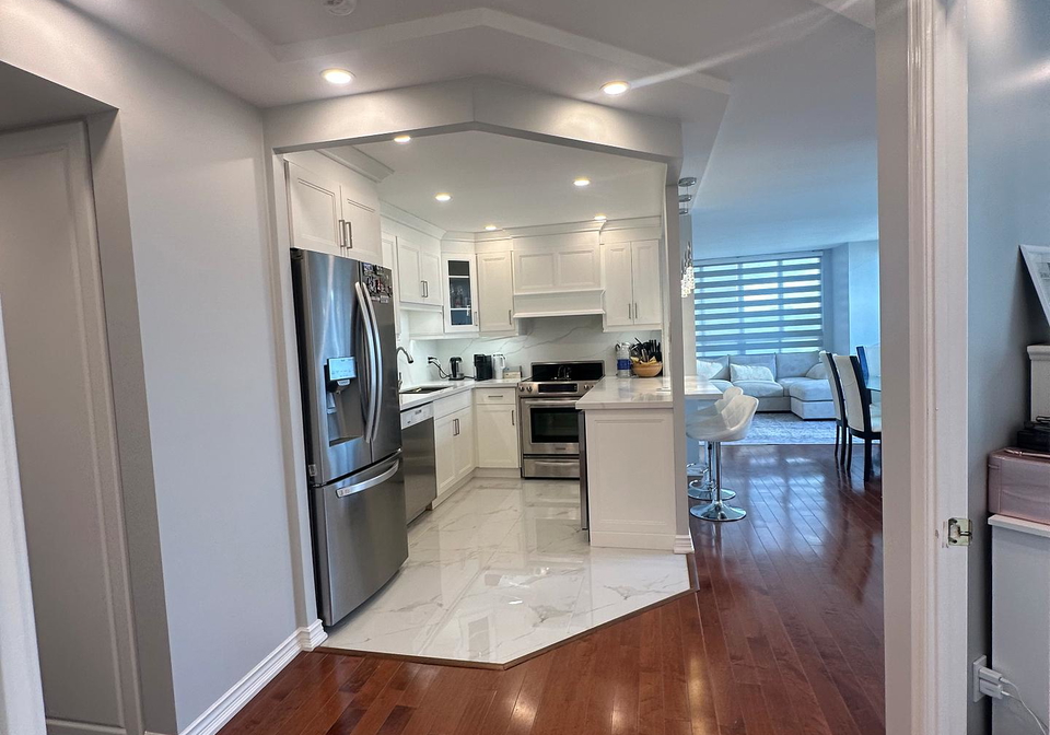 2287-lake-shore-boulevard-w-etobicoke-ontario-w13417936