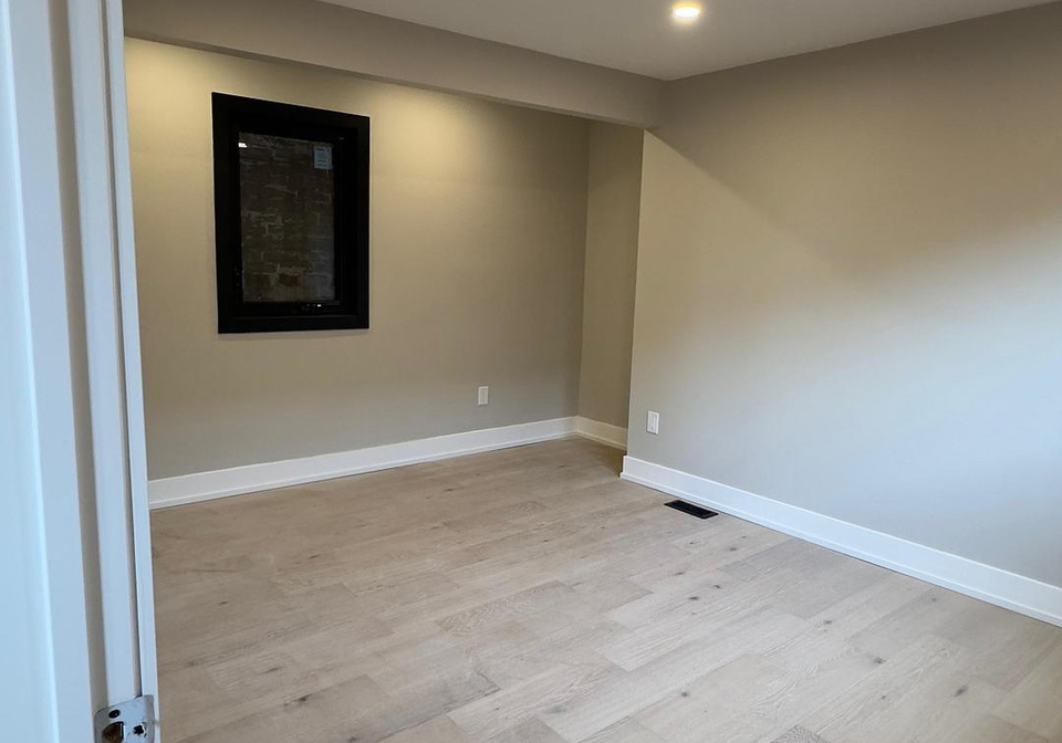 500-salem-avenue-n-toronto-ontario-w13418038