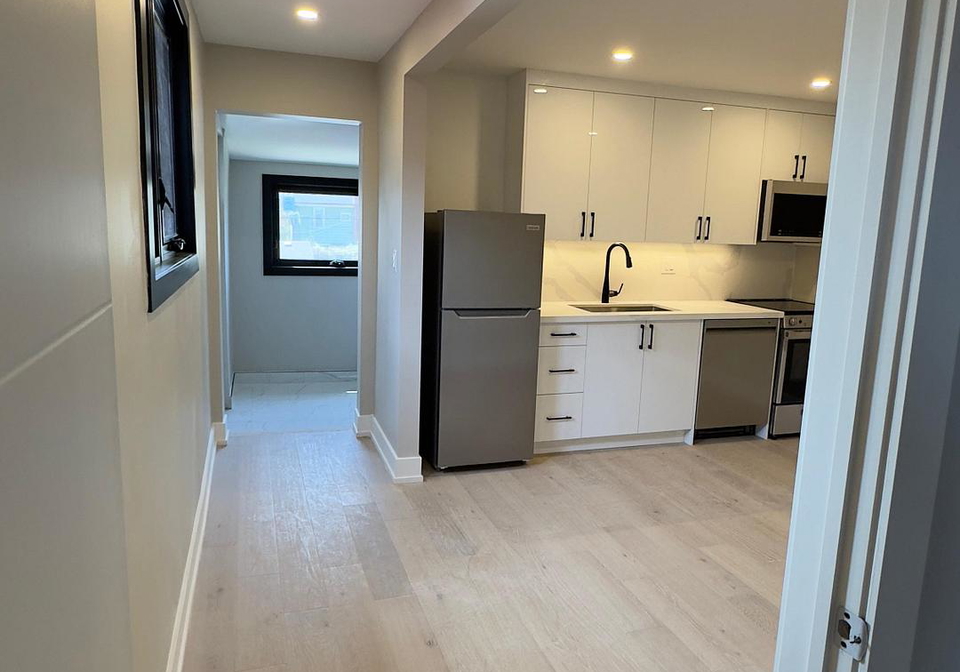 500-salem-avenue-n-toronto-ontario-w13418038