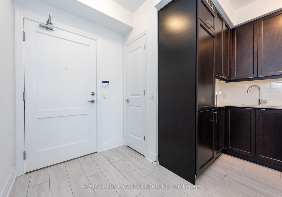30-elm-drive-w-mississauga-ontario-w13418066