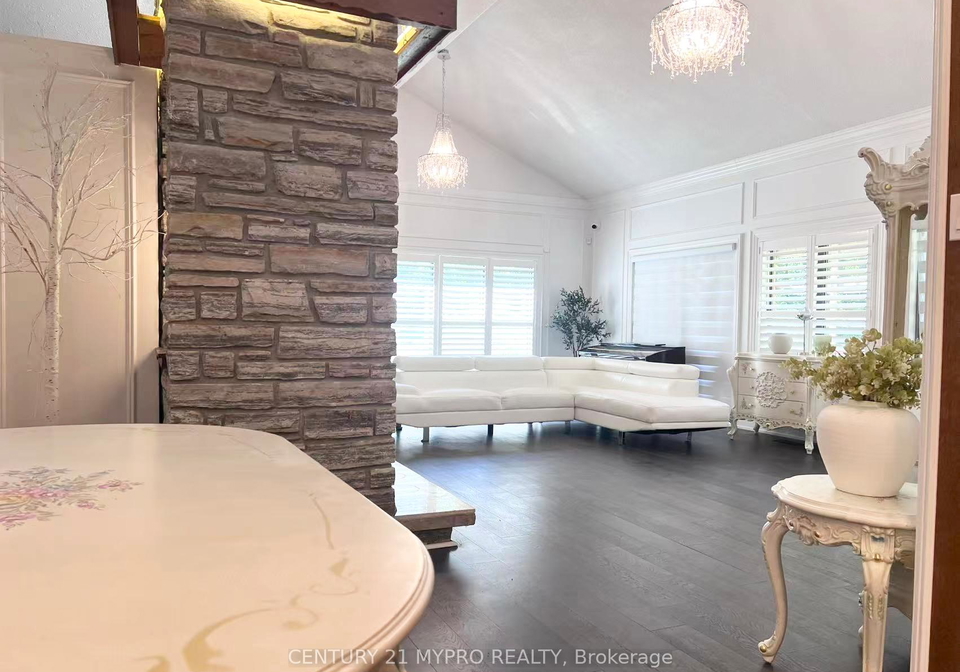 4395-4-side-road-burlington-ontario-w13418186