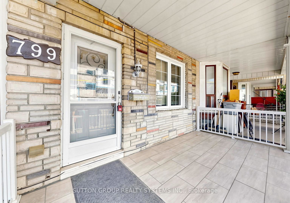 799-lansdowne-avenue-toronto-ontario-w13418244