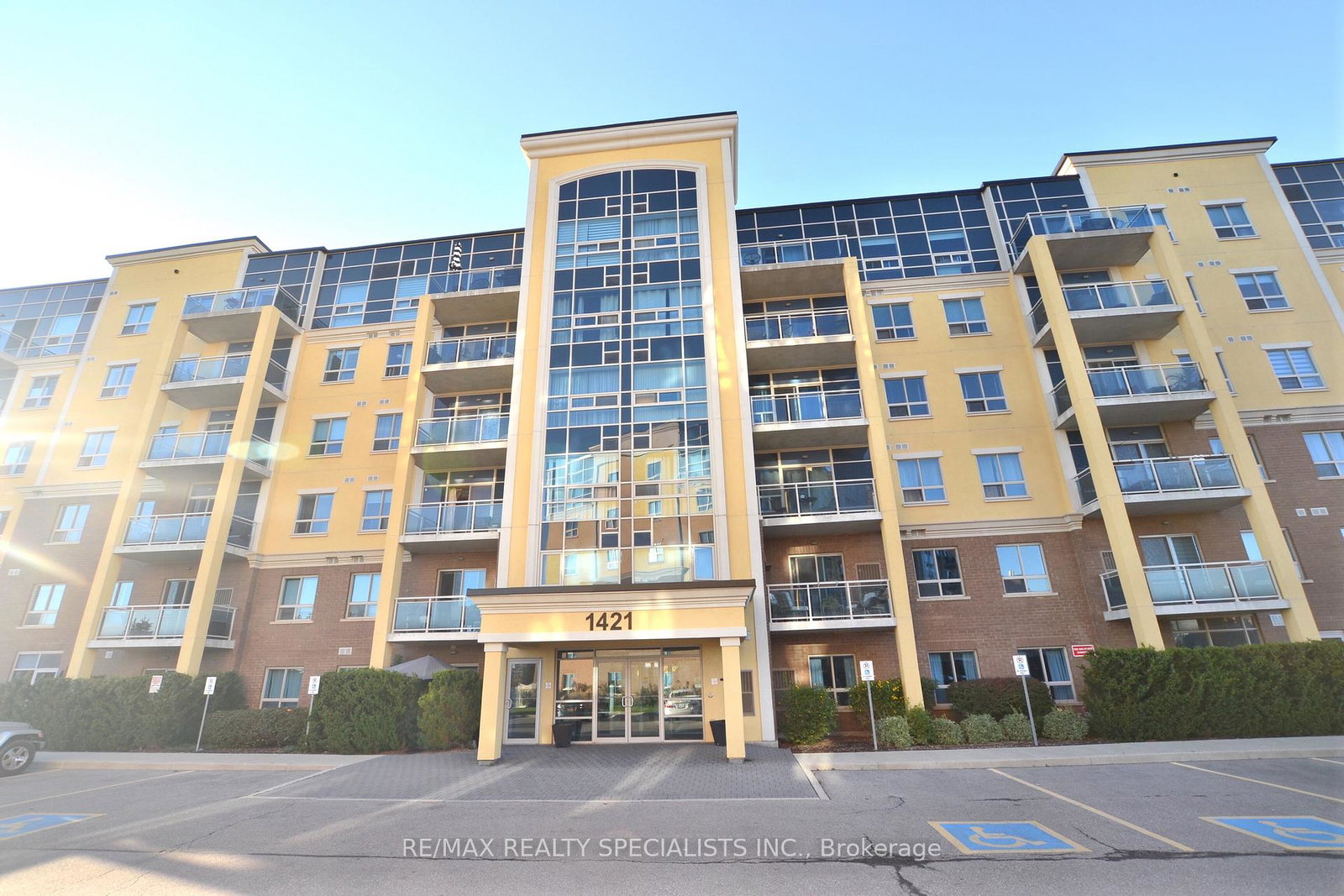 1421-costigan-road-milton-ontario-w13418372