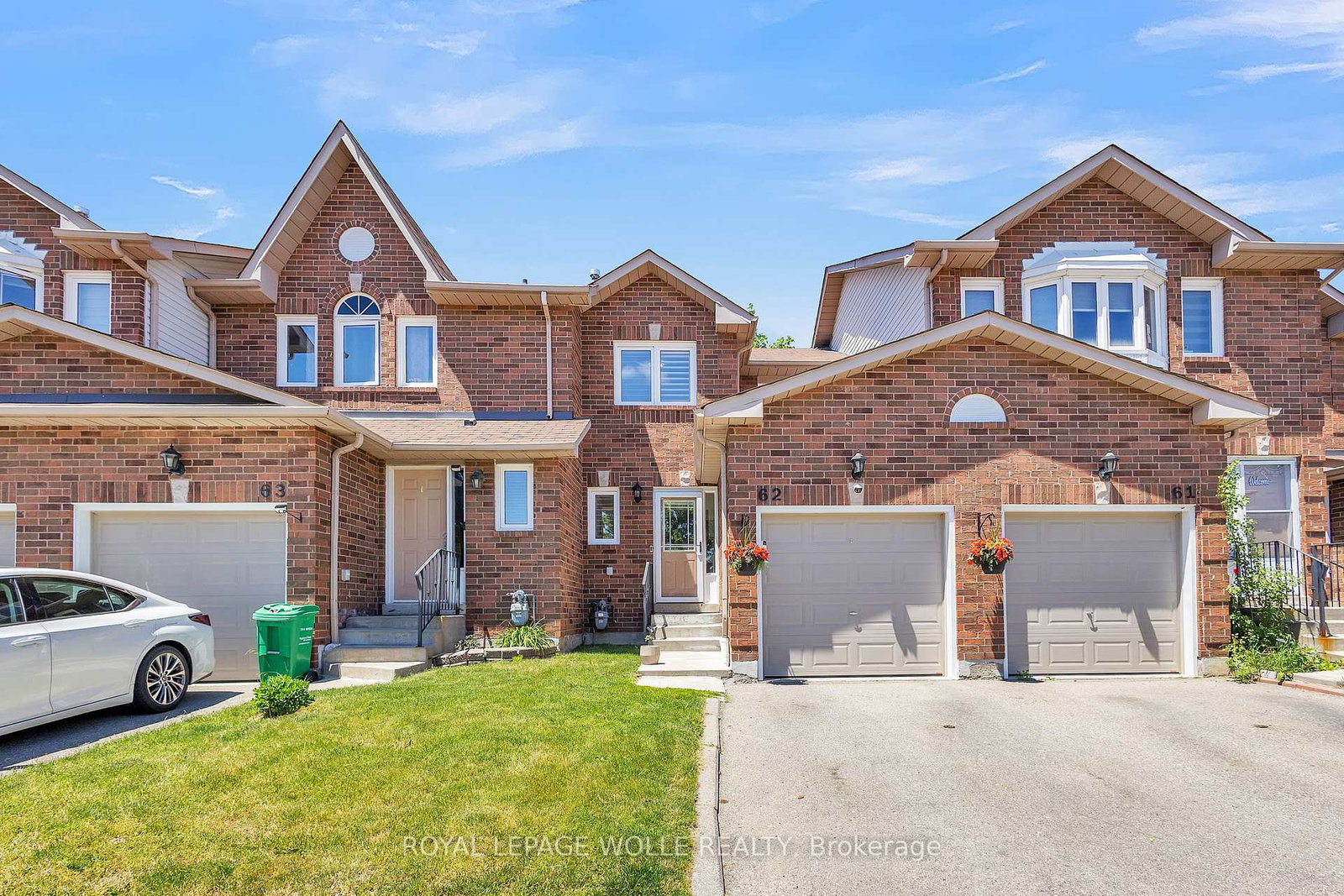 1484-torrington-drive-mississauga-ontario-w13418466