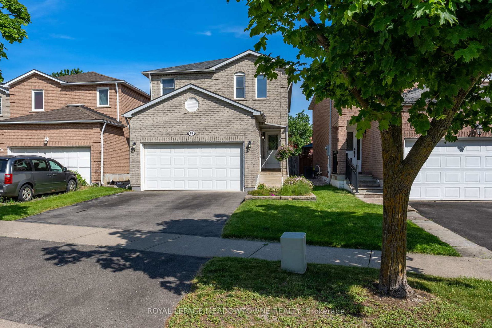 18-mckinnon-avenue-halton-hills-ontario-w13418472