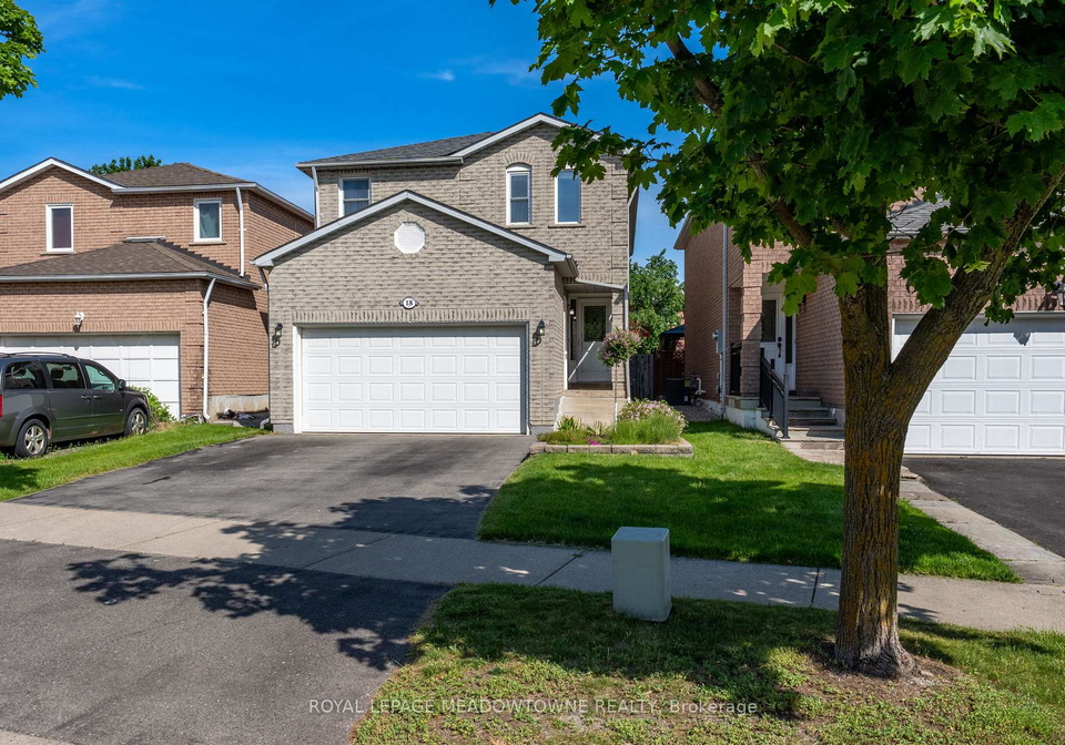 18-mckinnon-avenue-halton-hills-ontario-w13418472