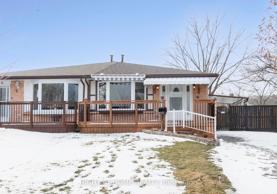 2035-carleton-court-burlington-ontario-w13418504