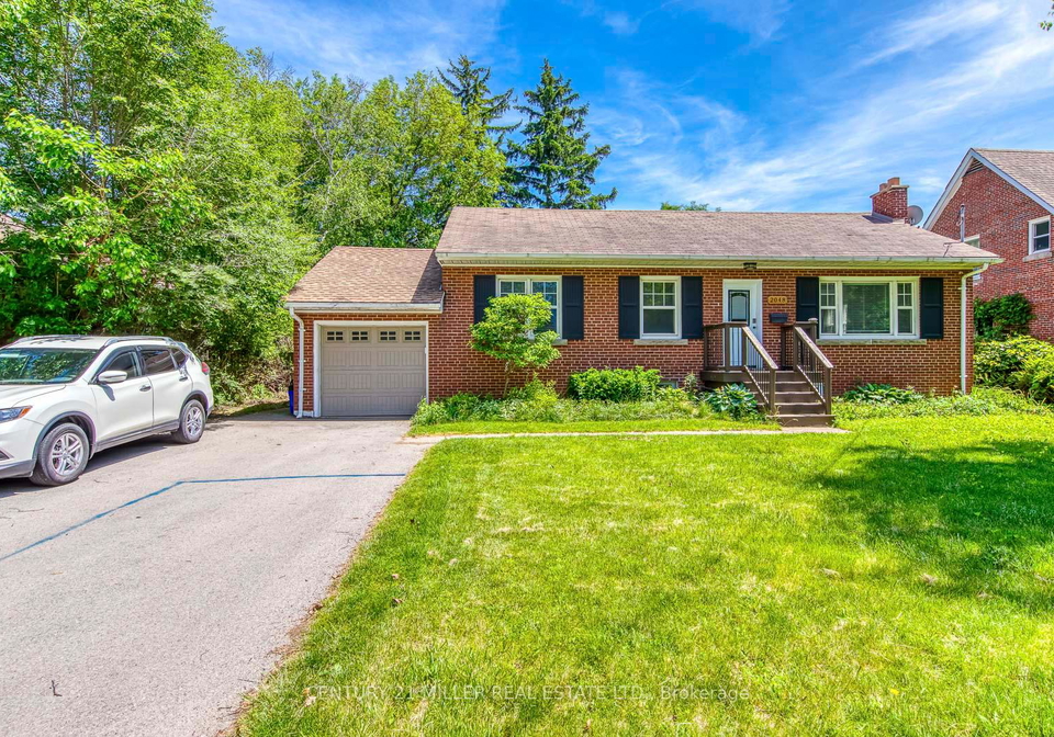 2048-edinburgh-main-level-drive-burlington-ontario-w13418522