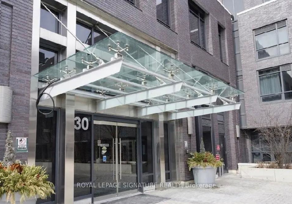 30-gibbs-road-etobicoke-ontario-w13419038