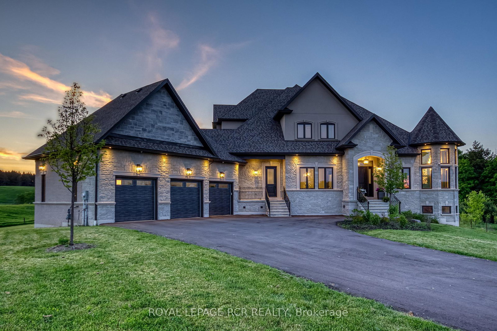 166-logan-road-caledon-ontario-w13419062