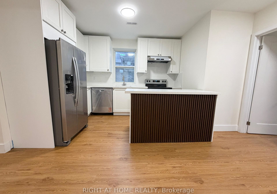 300-south-kingsway-toronto-ontario-w13419208