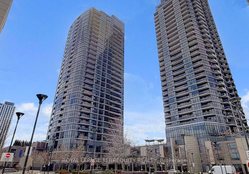 9-valhalla-inn-road-etobicoke-ontario-w13419362