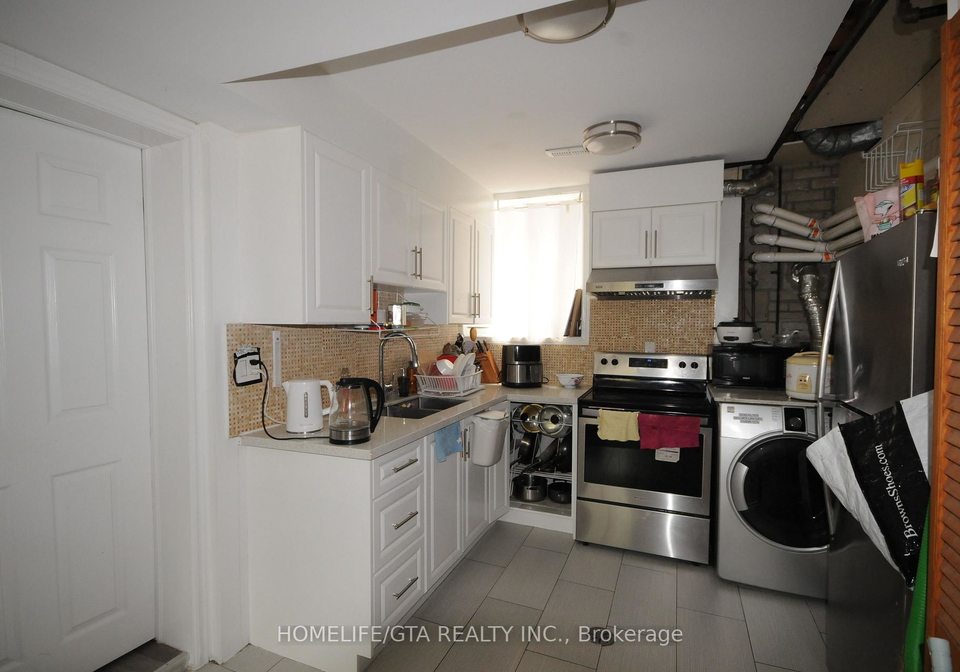 56-samba-drive-york-ontario-w13419364