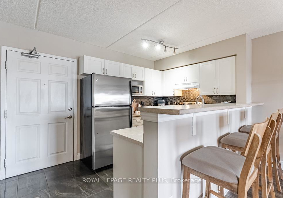 1370-main-street-e-milton-ontario-w13419434