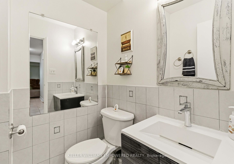 60-hanson-road-mississauga-ontario-w13419504