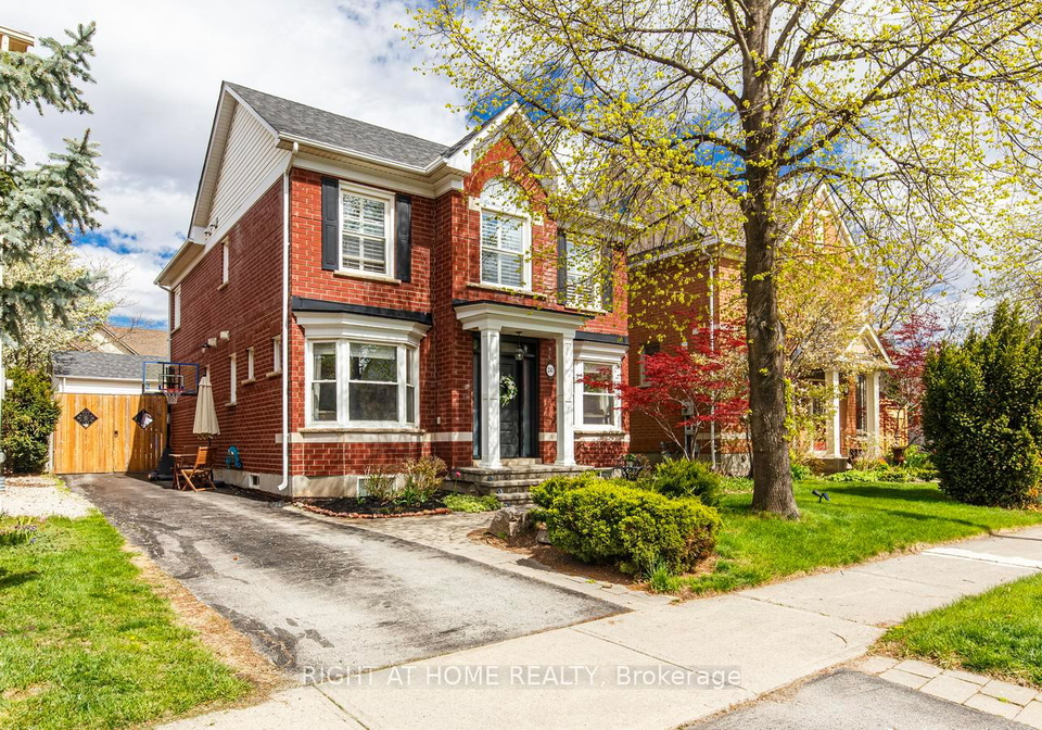 241-lexington-road-oakville-ontario-w13419860