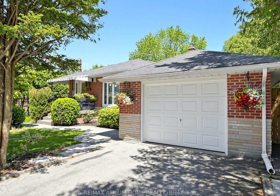 606-parkside-drive-oakville-ontario-w13419946