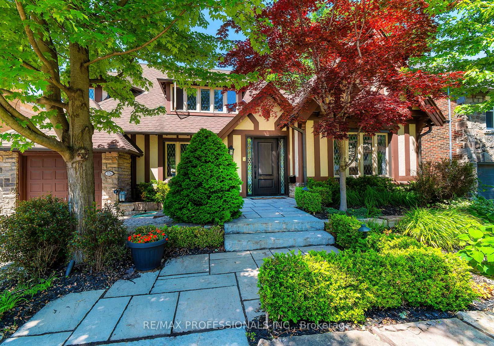 376-prince-edward-drive-n-etobicoke-ontario-w13419970