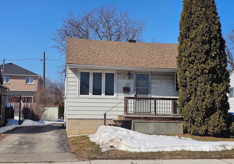 3067-churchill-avenue-mississauga-ontario-w13420300