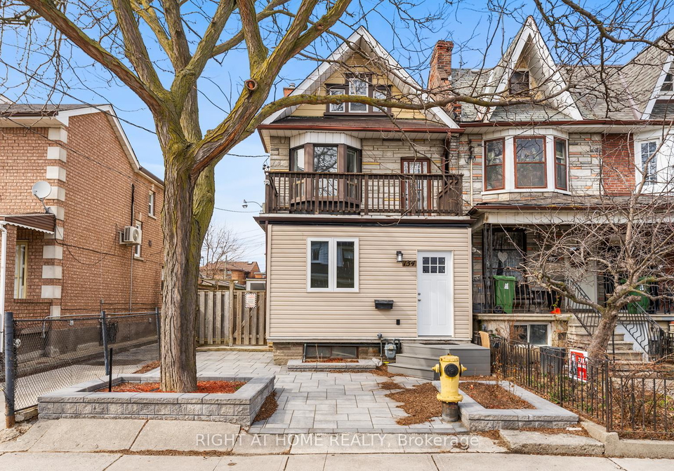 134-millicent-street-toronto-ontario-w13420348