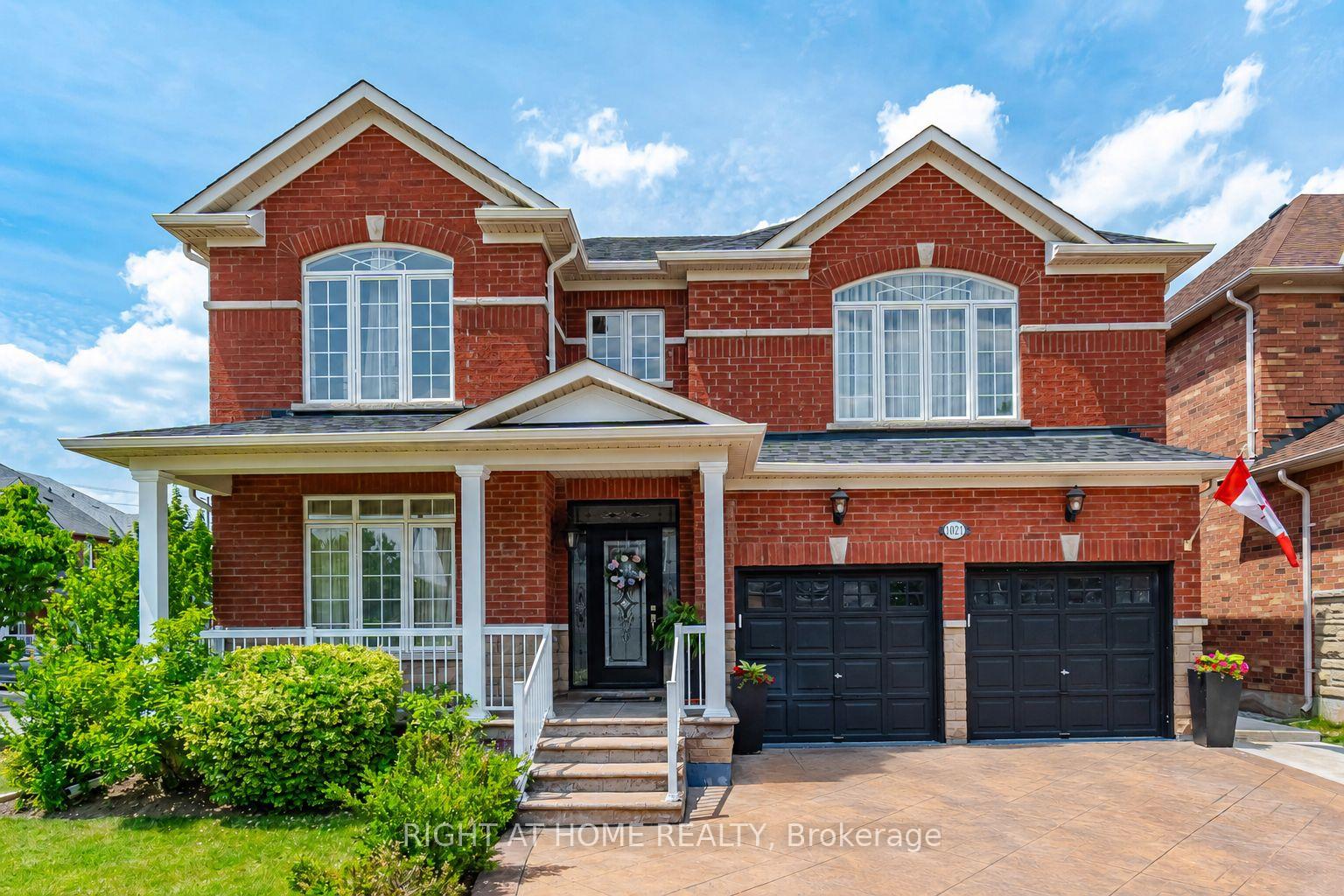 1021-hemstreet-crescent-milton-ontario-w13420400