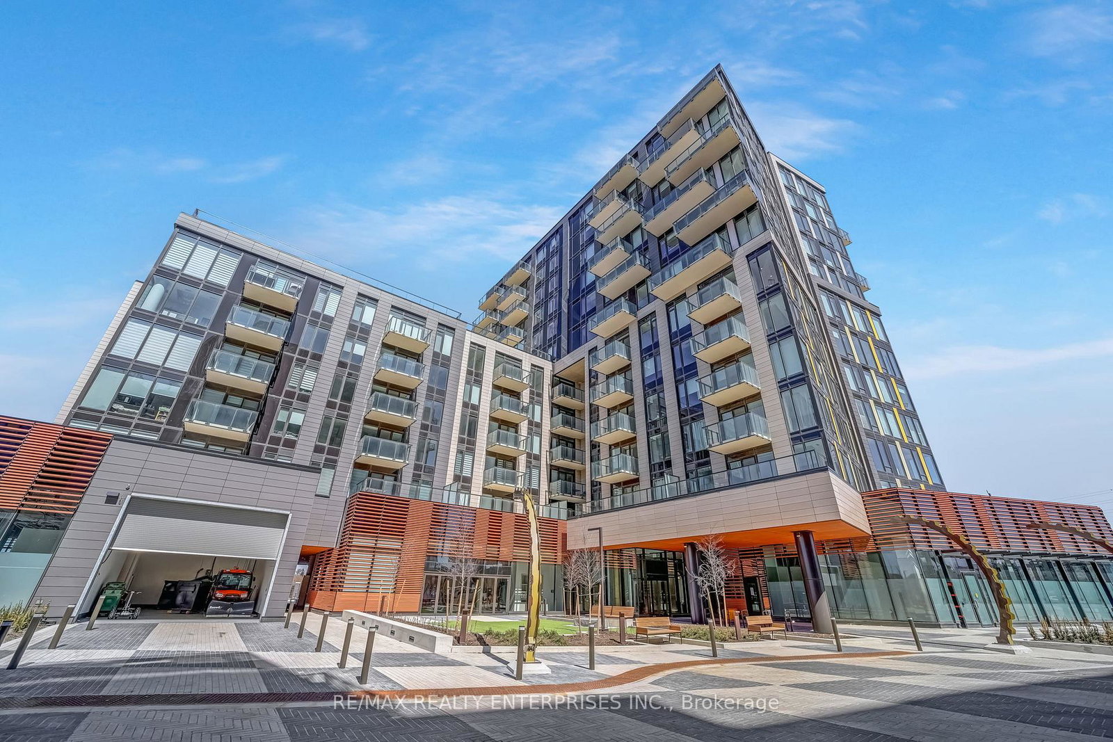 1415-dundas-street-e-oakville-ontario-w13420474