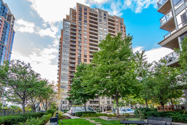 5233-dundas-street-w-etobicoke-ontario-w13420512