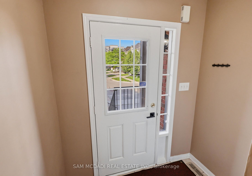 3086-stornoway-circle-oakville-ontario-w13420534