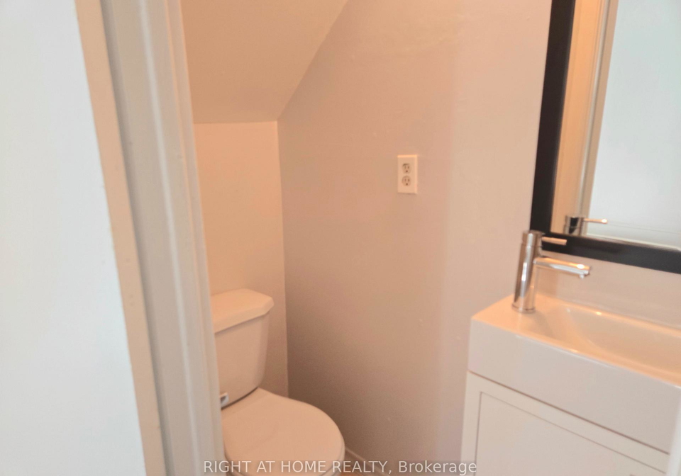 236-strelling-road-toronto-ontario-w13420558